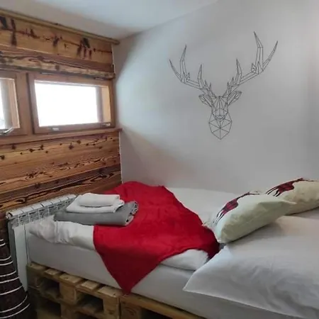 Chalpa Na Skarpie Dağ evi *