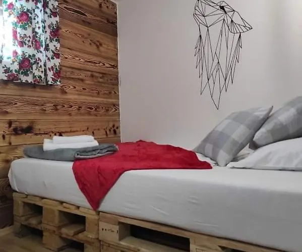 Chalpa Na Skarpie בקתה Meszna